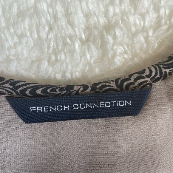 FRENCH CONNECTION Shell Blouse Sleeveless Shoulder Beaded Top Printed Scoop Neck - Picture 6 of 10